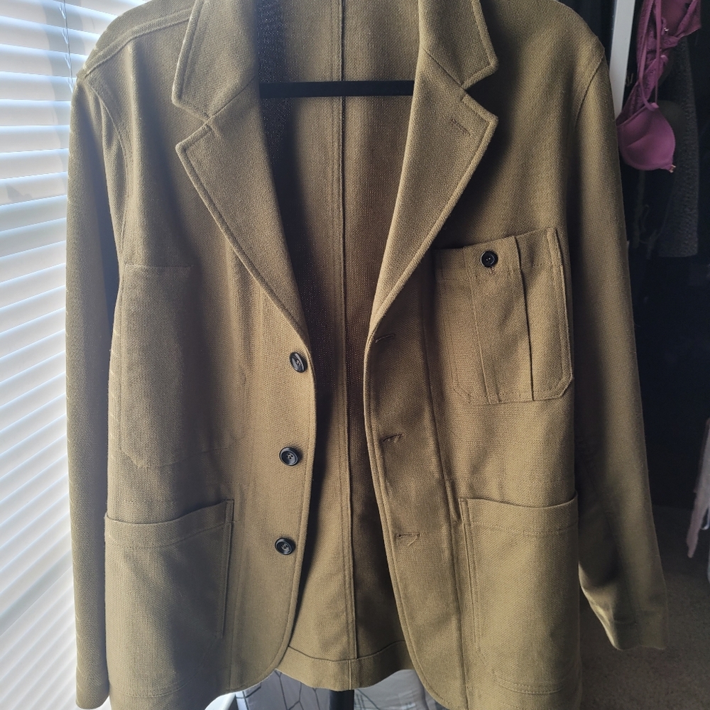 Zara blazer in olive green